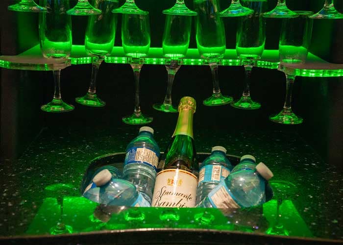 20 Passenger Hummer Limo gallery image 8 for limousine service in Halton Hills