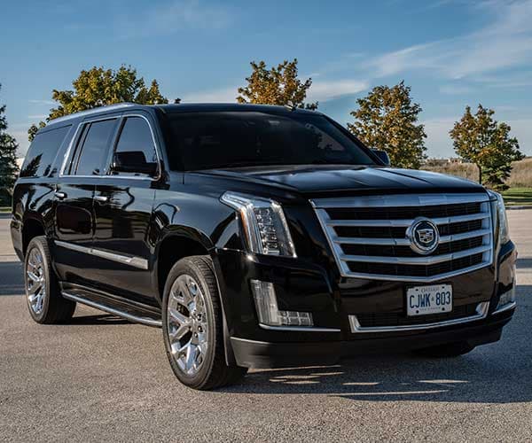 Personal limousine service in Georgetown, ON luxury chauffeur fleet