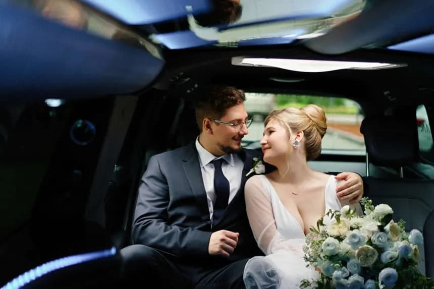 Wedding Limousine Service in Georgetown, ON